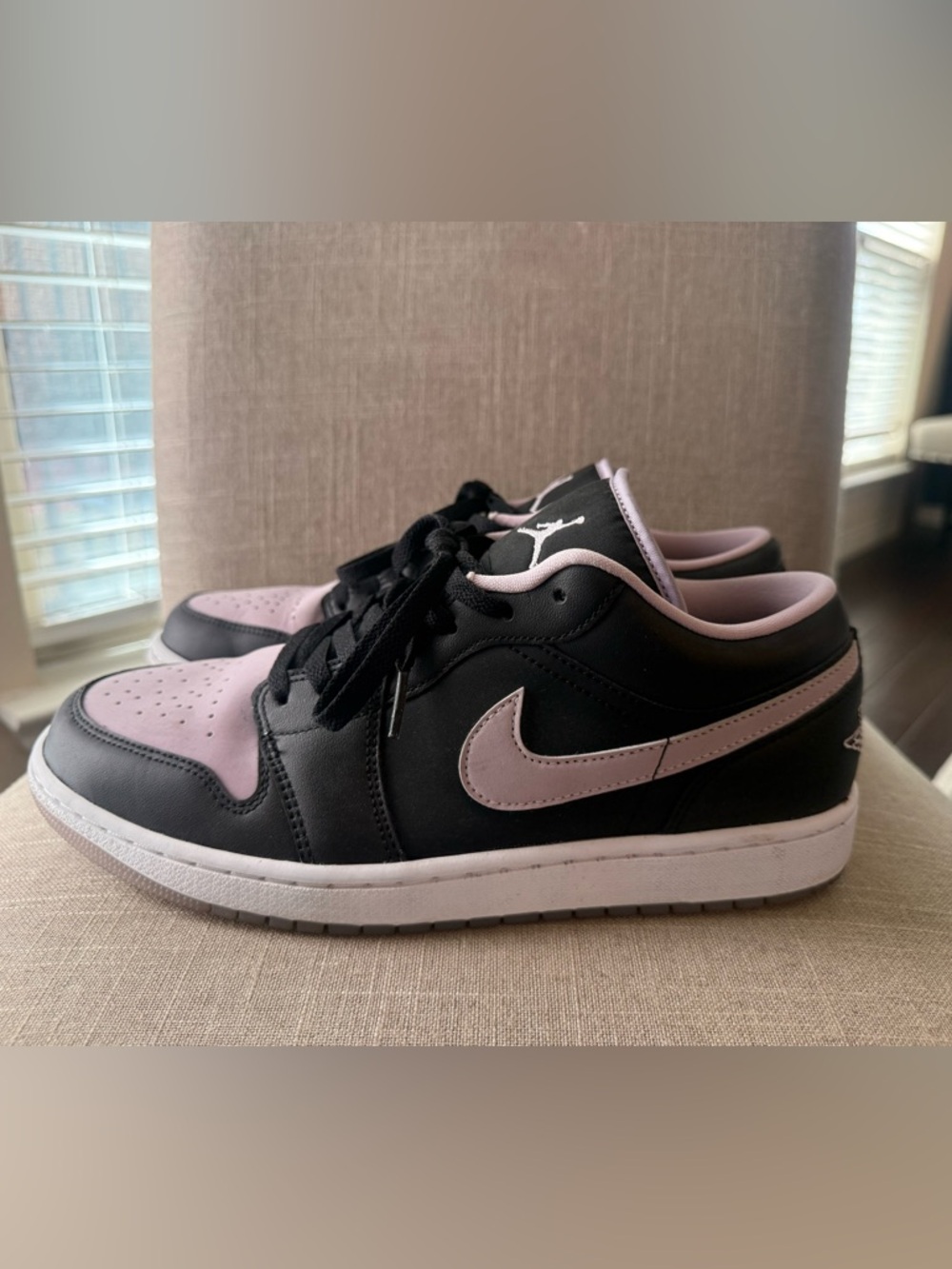 Nike Air Jordan 1 Low Black Light Purple Sneakers Men’s Size 10